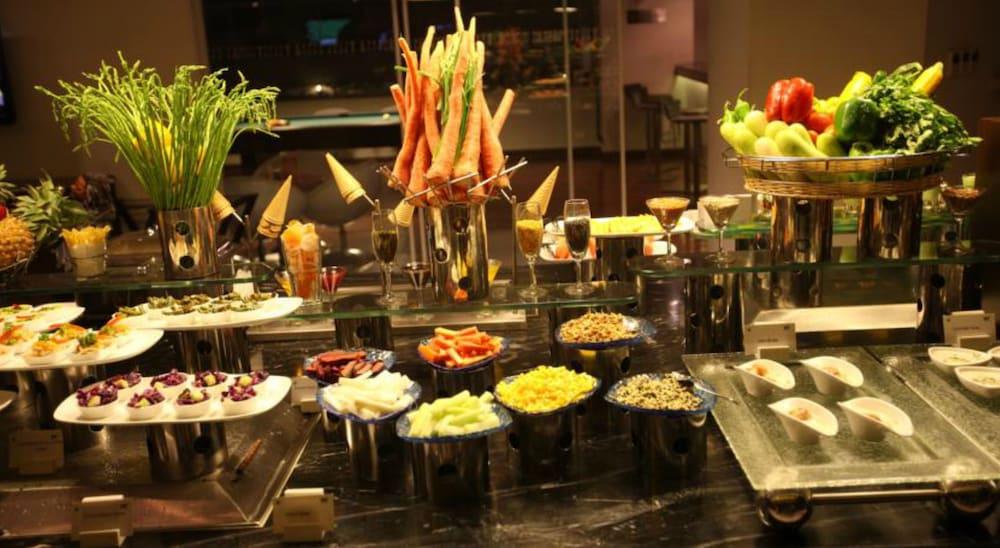 Keys Prima By Lemon Tree Hotels, Pimpri, Pune Εξωτερικό φωτογραφία