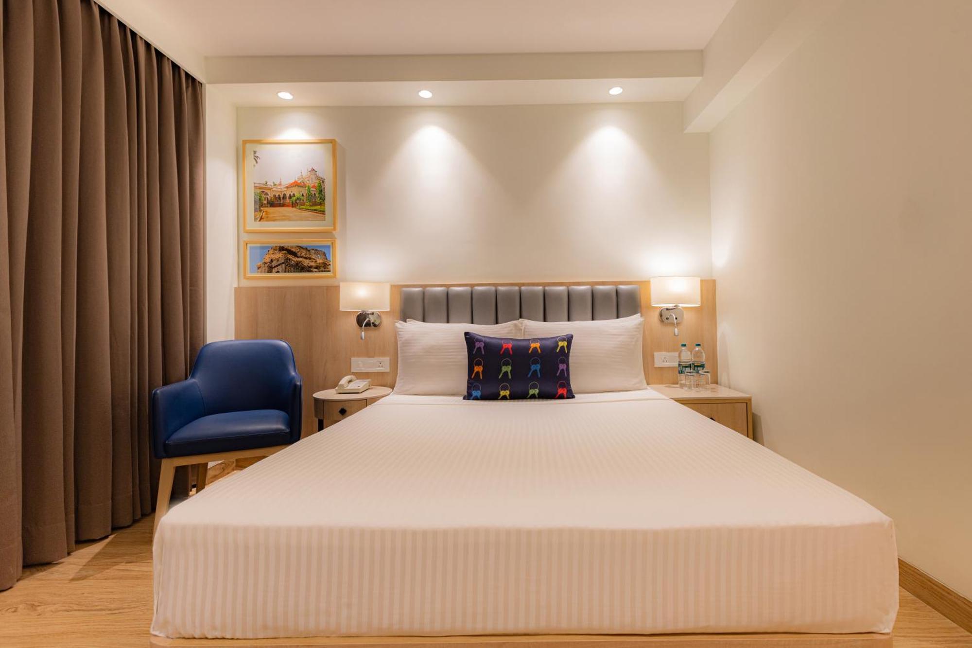 Keys Prima By Lemon Tree Hotels, Pimpri, Pune Εξωτερικό φωτογραφία