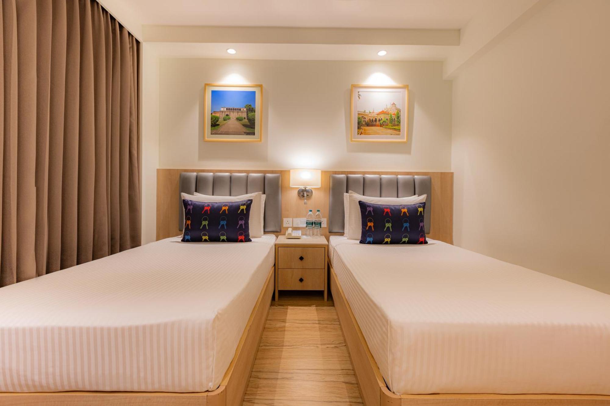 Keys Prima By Lemon Tree Hotels, Pimpri, Pune Εξωτερικό φωτογραφία