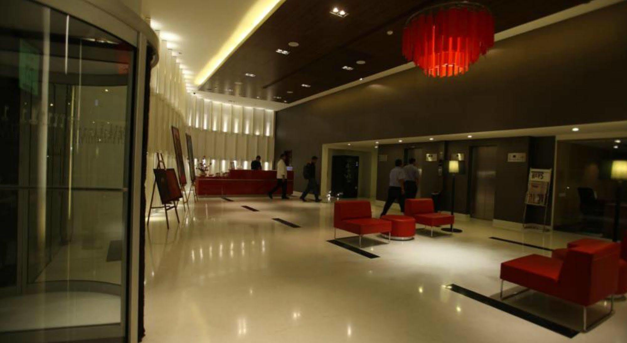 Keys Prima By Lemon Tree Hotels, Pimpri, Pune Εξωτερικό φωτογραφία